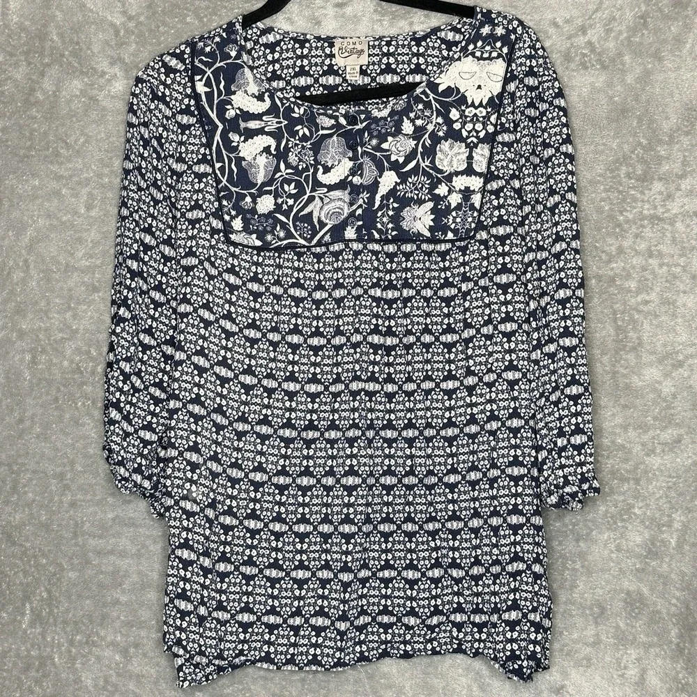 Come Vintage 2X Top Shirt Blue Flower Floral 3/4 Sleeve Henley Scoop Neck Knit